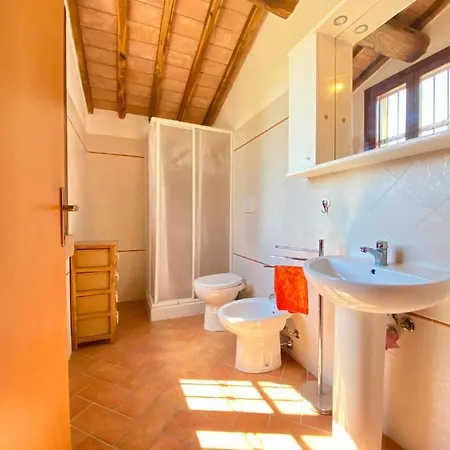 Villa Con Magnifica Vista Mari E Monti *